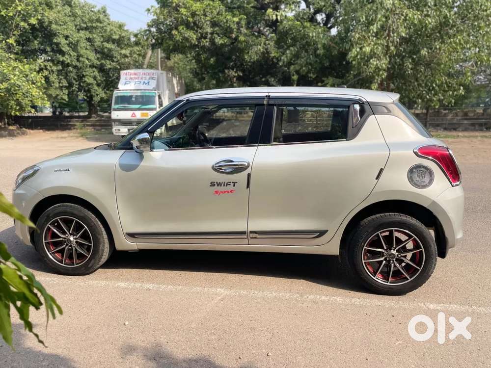 Maruti Suzuki Swift Vxi, 2021, Petrol