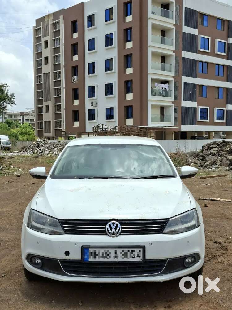 Volkswagen Jetta 2012 Car