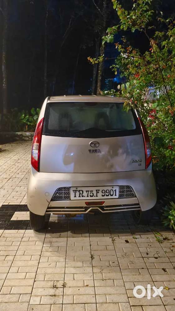 Tata Nano Lx 2011