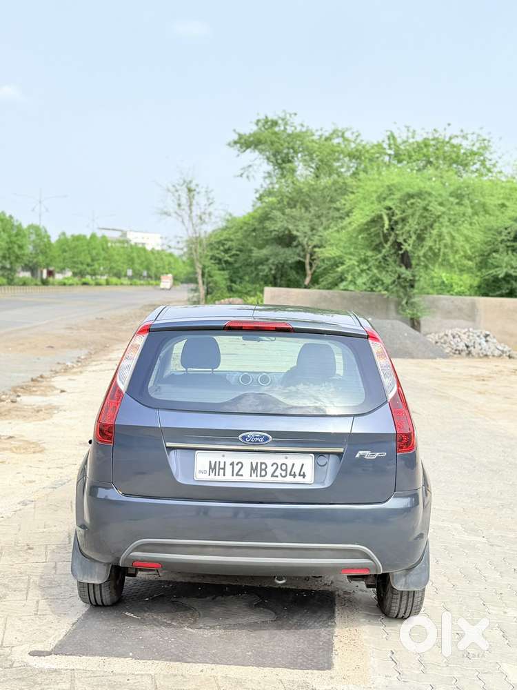 Ford Figo Petrol Zxi, 2011, Petrol