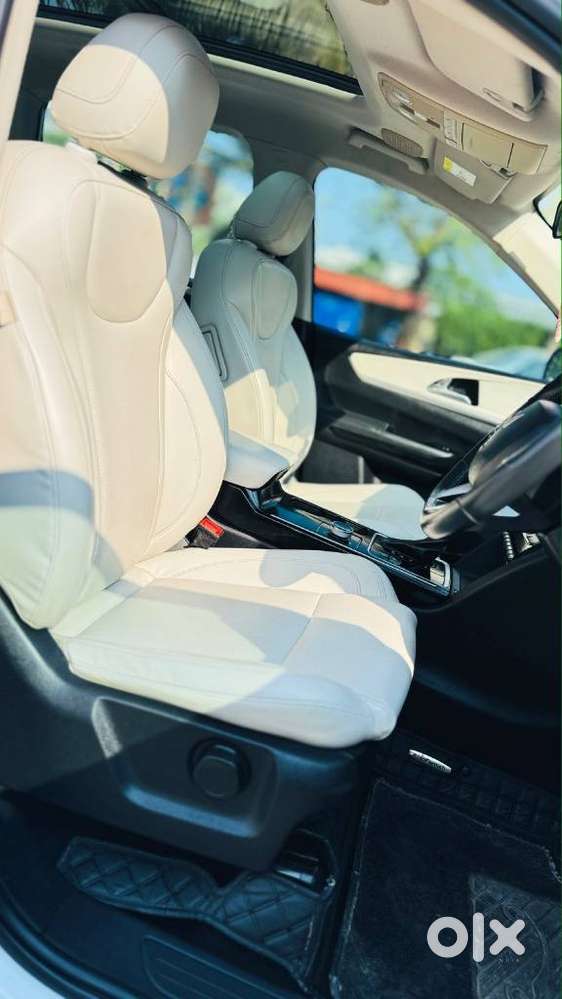 Mahindra Xuv700, 2022, Diesel