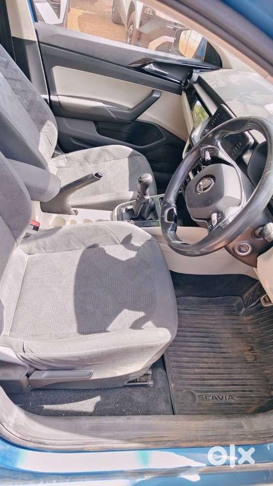Skoda Slavia Ambition 1.0l Tsi Mt, 2022, Petrol
