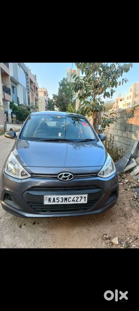 Hyundai i10 Petrol Manual 2012