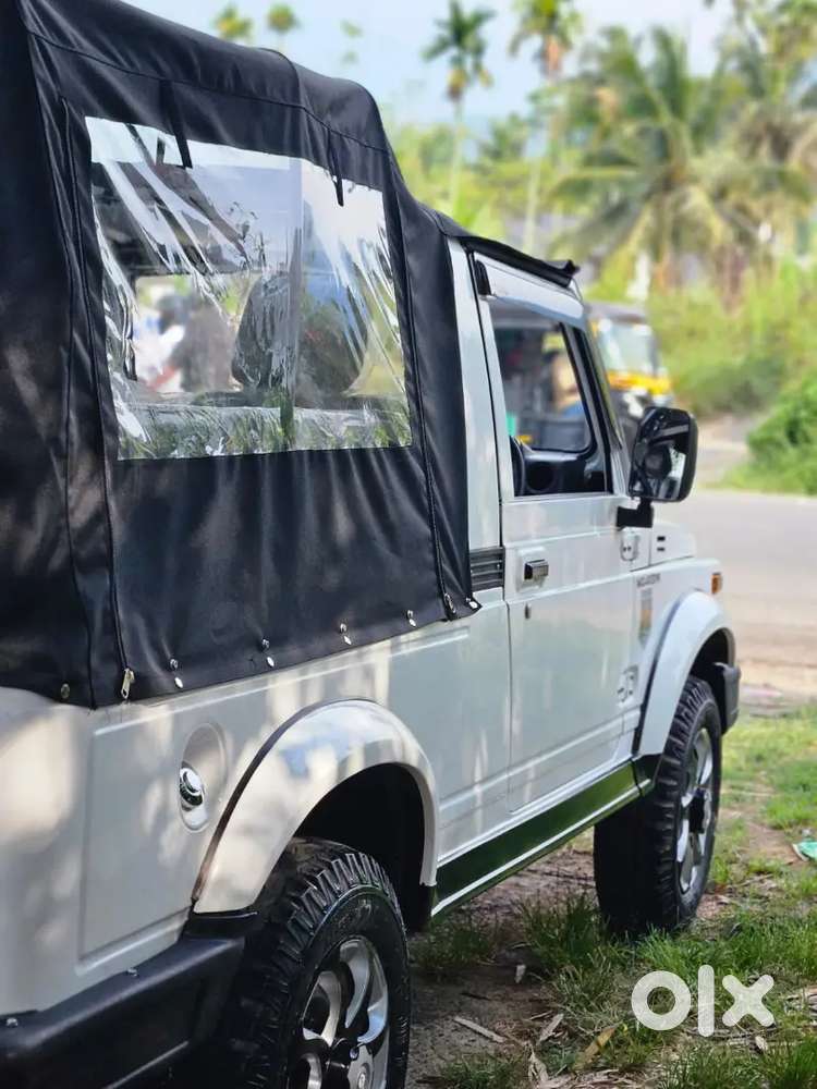 Maruti Suzuki Gypsy 2013