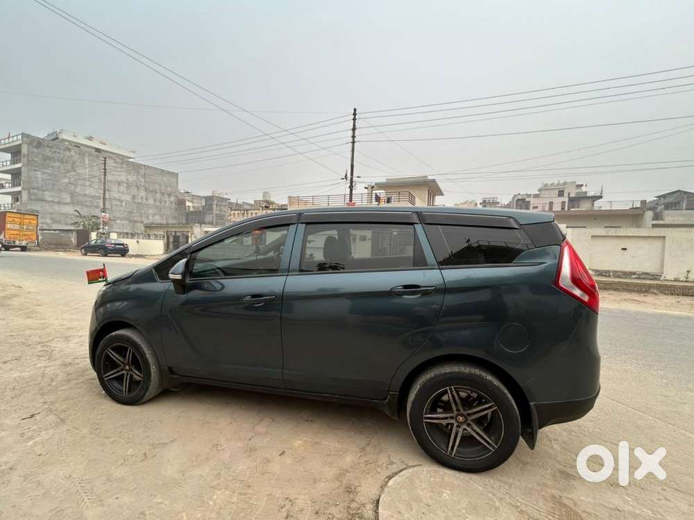 Mahindra Marazzo 2019 Diesel Well Maintained