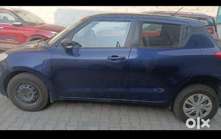 Maruti Suzuki Swift Vxi + Manual, 2018, Petrol