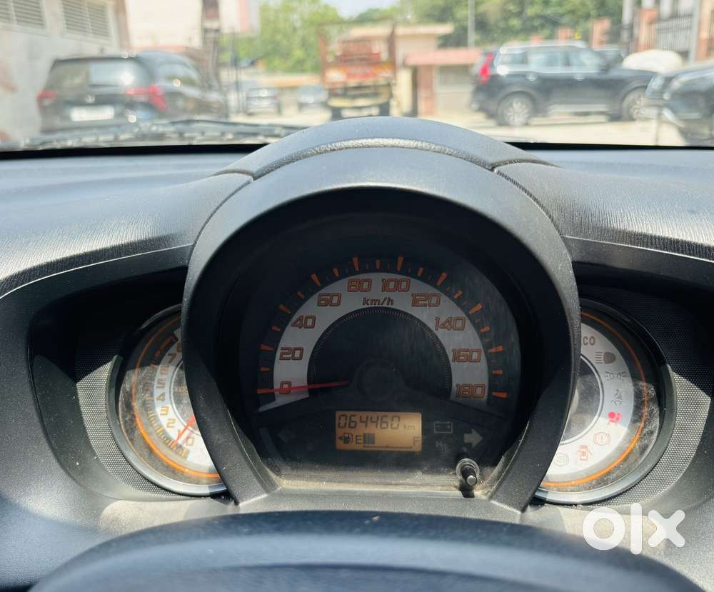Honda Brio Vx Mt, 2014, Petrol