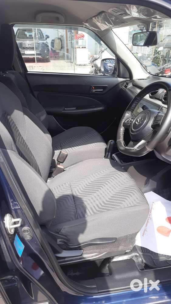 Maruti Suzuki Swift Vxi + Manual, 2021, Petrol