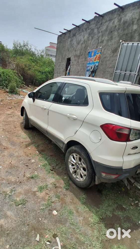 Ford Ecosport 2015 Petrol Well Maintained