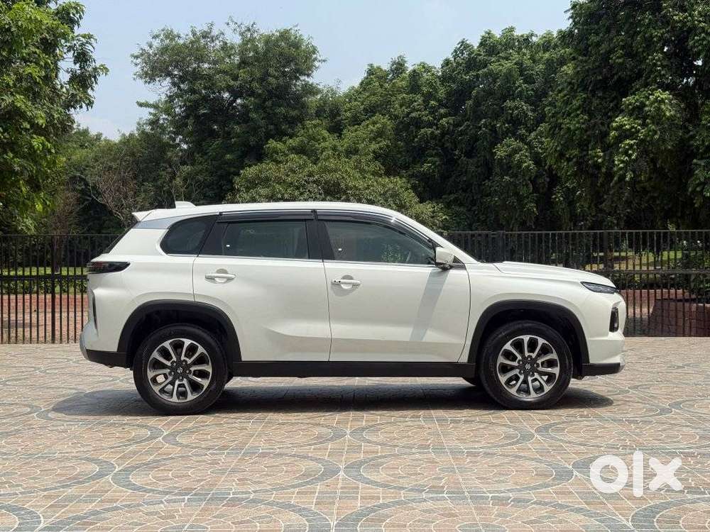 Maruti Suzuki Grand Vitara 1.5 Zeta Smart Hybrid At, 2024, Petrol