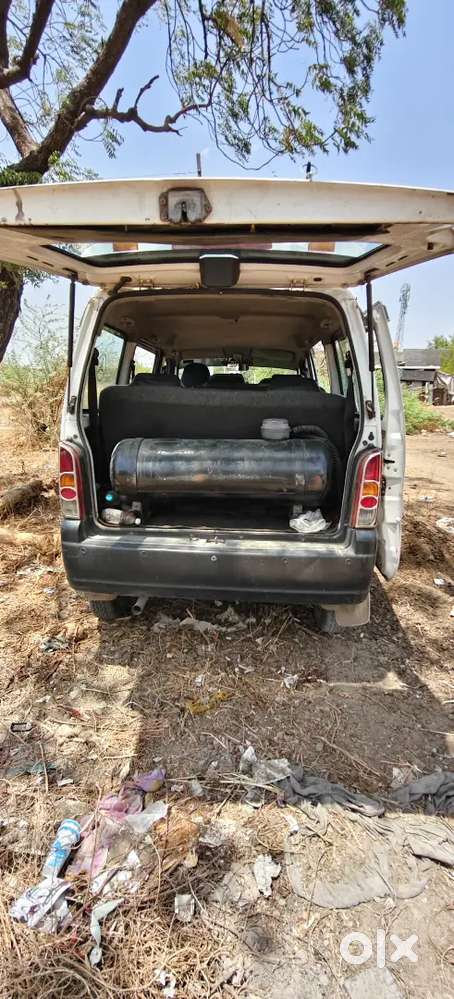 Maruti Suzuki Eeco 2017 Best Price Available 400000 Offer