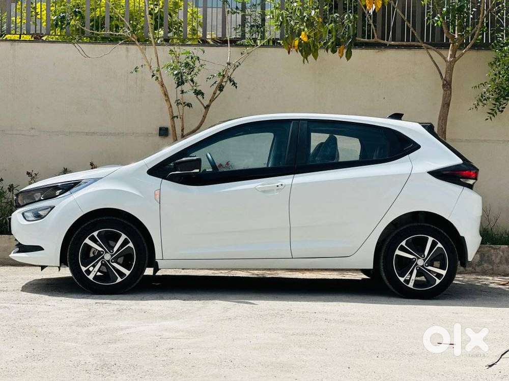 Tata Altroz Xz Plus (o) (s), 2024, Petrol