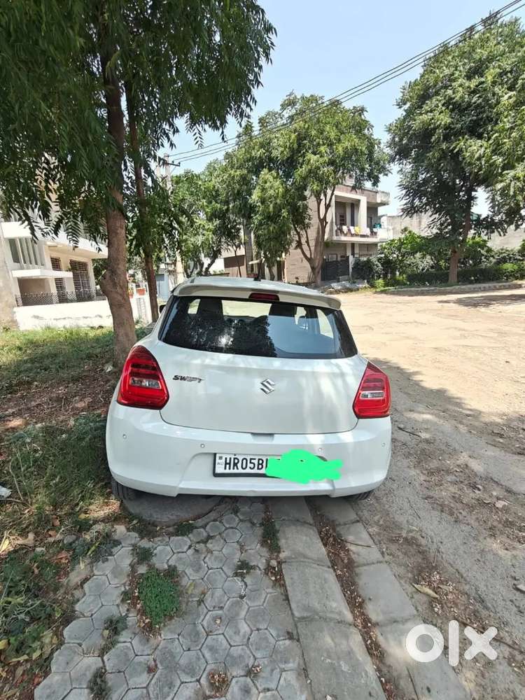 Maruti Suzuki Swift Lxi