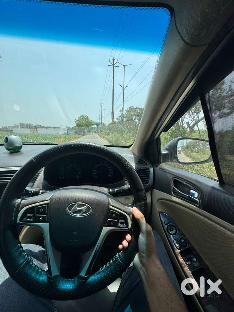 Hyundai Fluidic Verna 2013