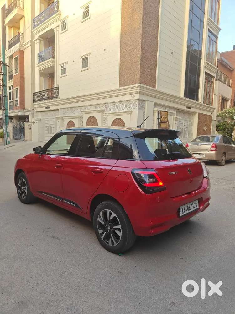 Maruti Suzuki Swift Zxi 2024 Dual Tone