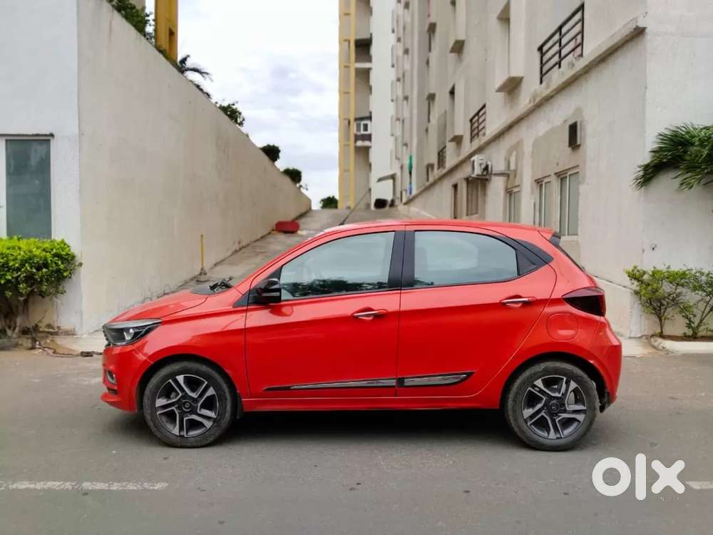 Tata Tiago Xza Plus, 2022, Petrol