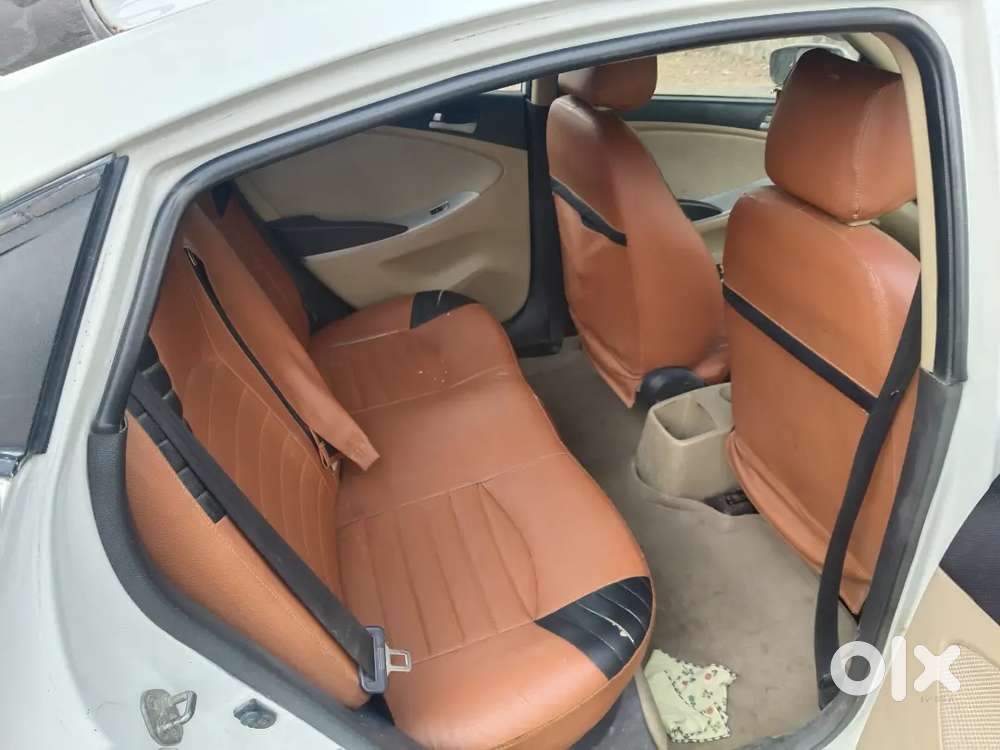 Hyundai Fluidic Verna 2013