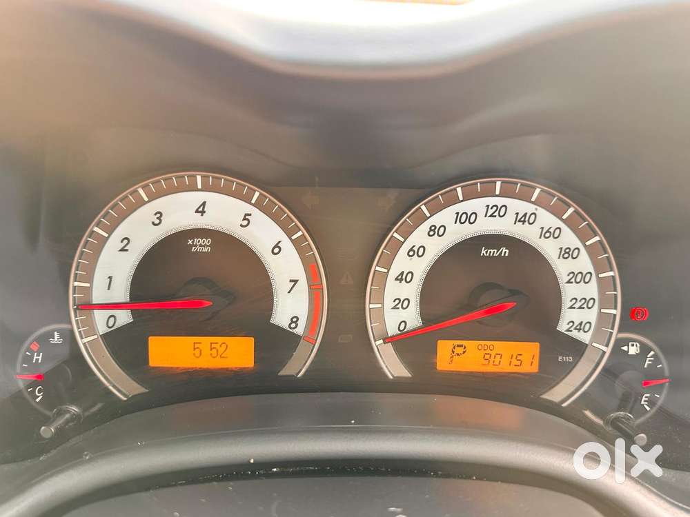 Toyota Corolla Altis [ ] 1.8 Vl At, 2012, Petrol