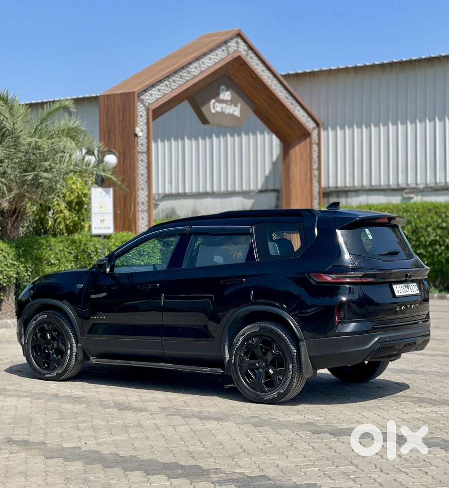 Tata Safari Accomplished Plus Dark Edition At, 2024, Diesel