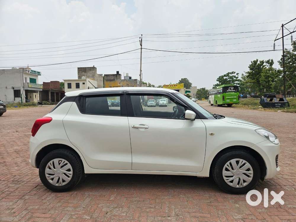 Maruti Suzuki Swift Lxi Option, 2020, Petrol