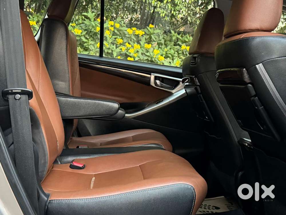 Toyota Innova Crysta 2.8z Automatic, 2019, Diesel