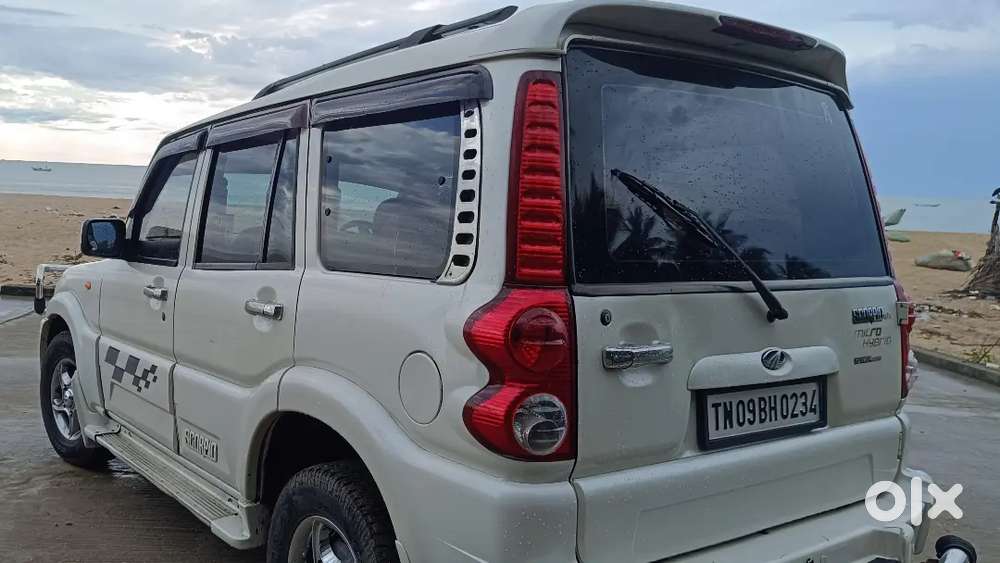 Mahindra Scorpio 2010 Diesel Manual