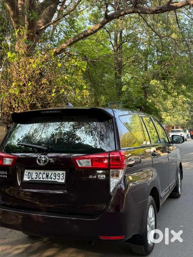 Toyota Innova Crysta 2018 Diesel Well Maintained