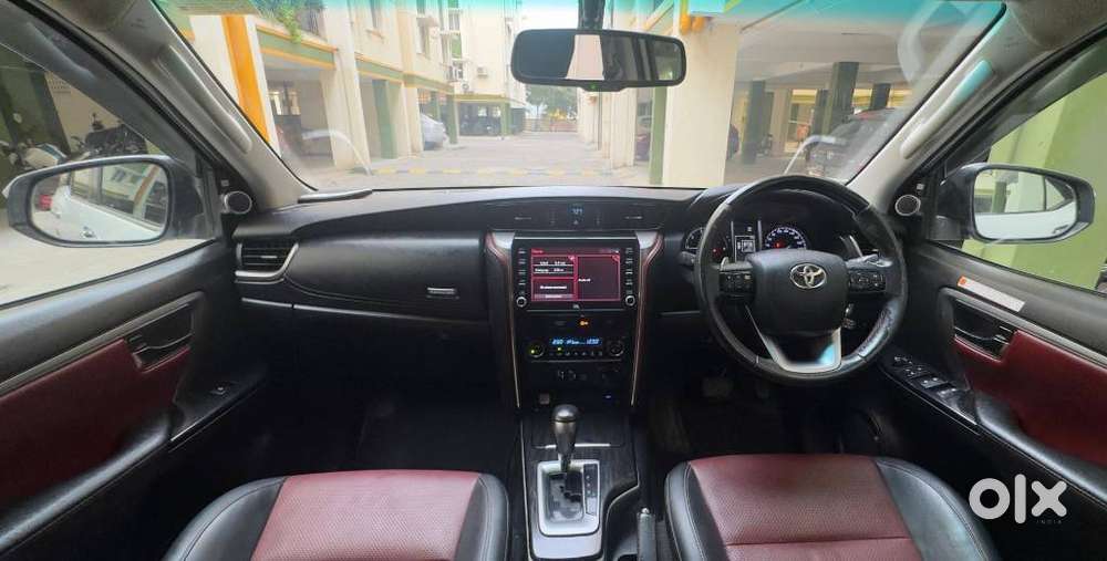 Toyota Fortuner Legender 4x4 At 2.8, 2022, Diesel