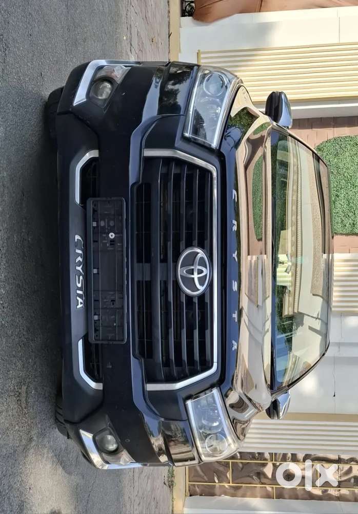 Toyota Innova Crysta [2020-ongoing] 2.4 Zx 7 Str, 2024, Diesel