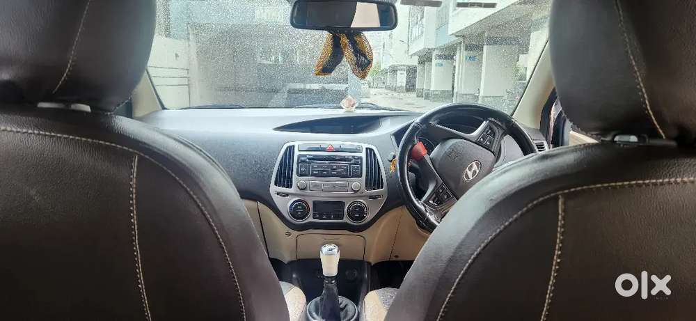 Hyundai I20 Sportz 2014 Diesel  Manual  2nd Owner