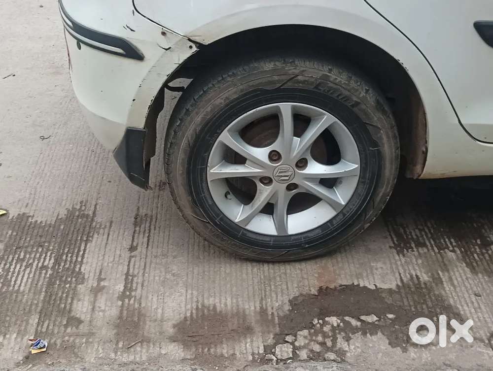 Maruti Suzuki Swift Vxi Petrol, 2014, Third Owner