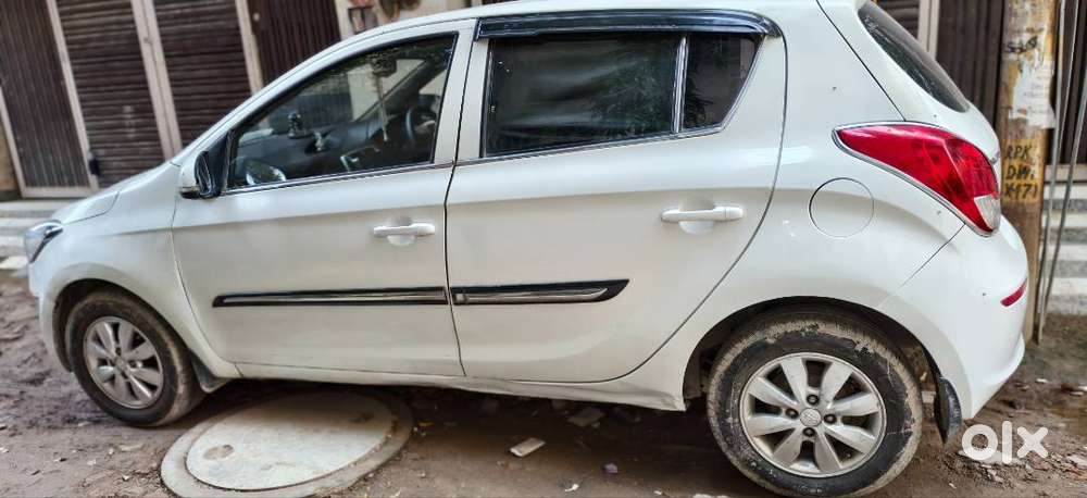 I20 Sports Top Modal