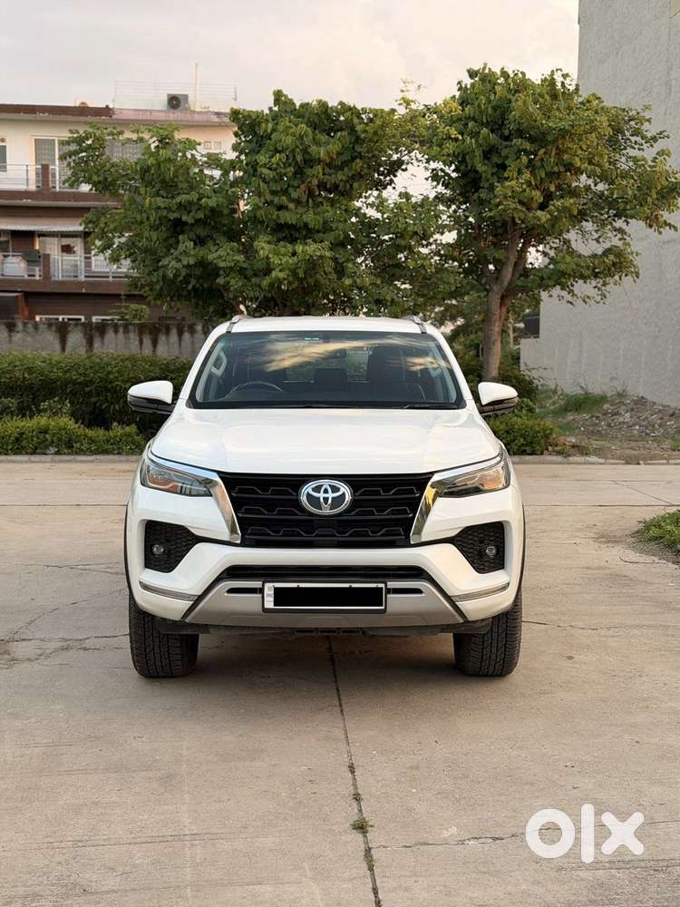 Toyota Fortuner 3.0 4x2 Automatic, 2023, Diesel