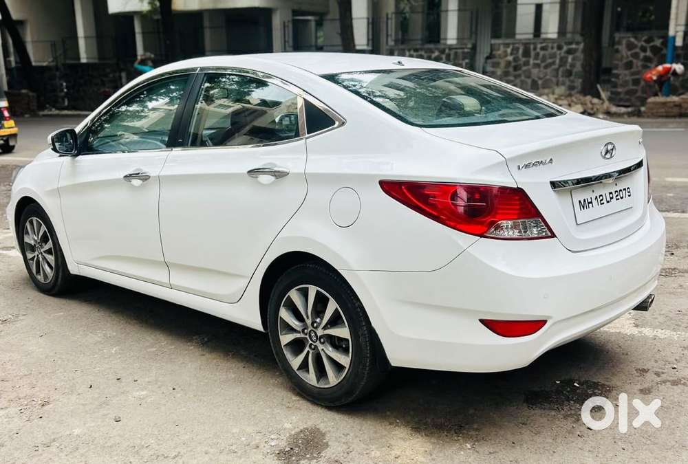 Hyundai Verna Fluidic 1.6 Vtvt Sx, 2015, Petrol