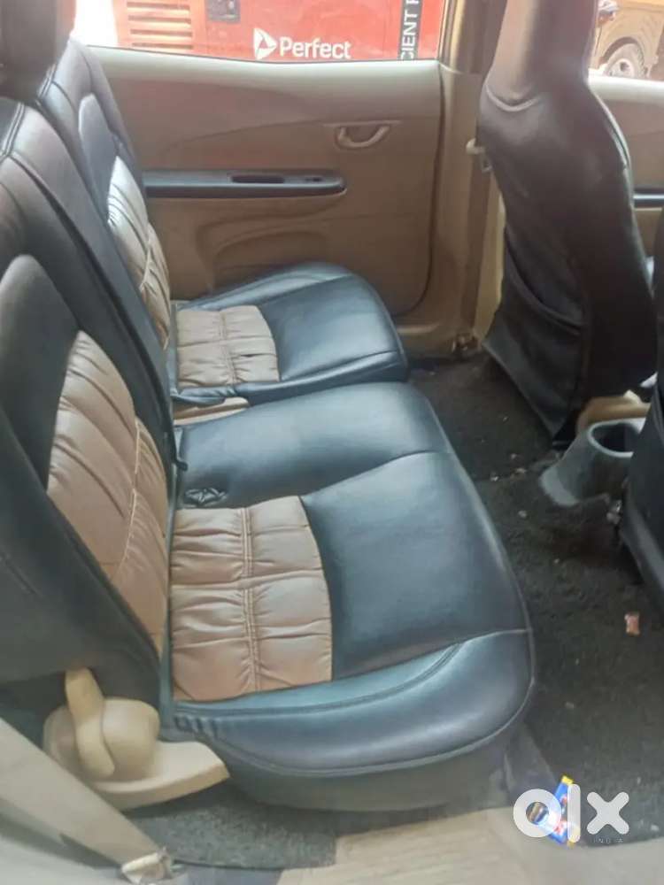 Honda Mobilio 9 Diesel 100000 Km Driven