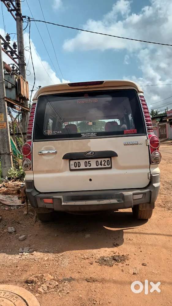 Mahindra Scorpio 2013