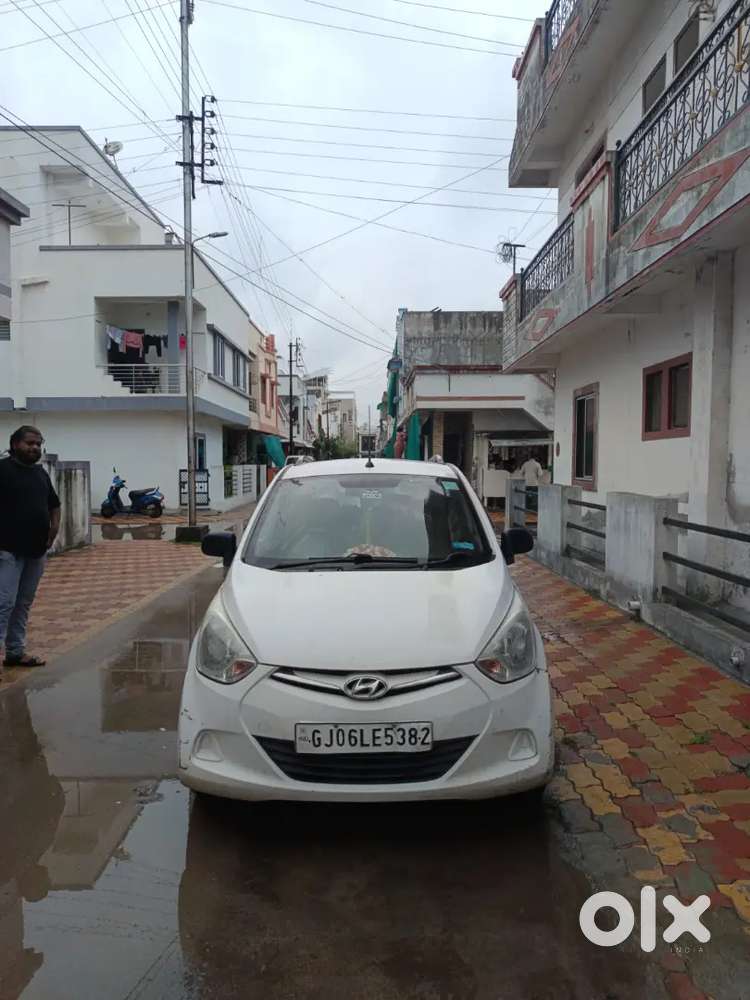 Hyundai Eon Era Se 2018 Petrol Manual Car