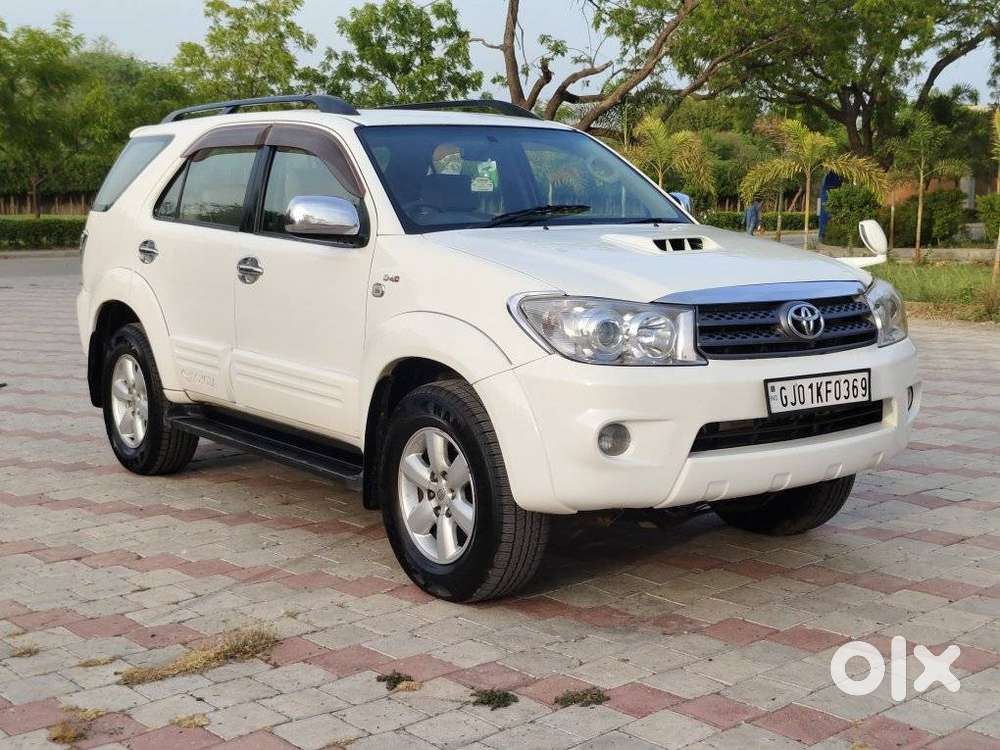 Toyota Fortuner 3.0 4x4 Manual, 2010, Diesel