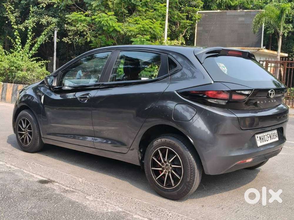 Tata Altroz 1.2 Xe, 2021, Petrol