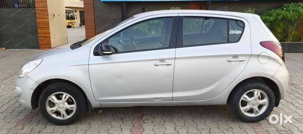 Hyundai I20 Sportz 1.2 Bs-iv, 2011, Diesel