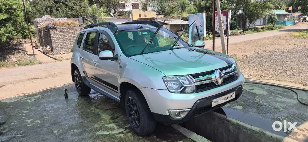 Renault Duster Diesel 2016 With Automatic Transmission