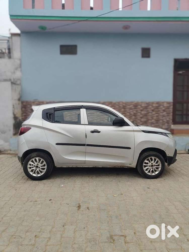 Mahindra Petrol Car 2016