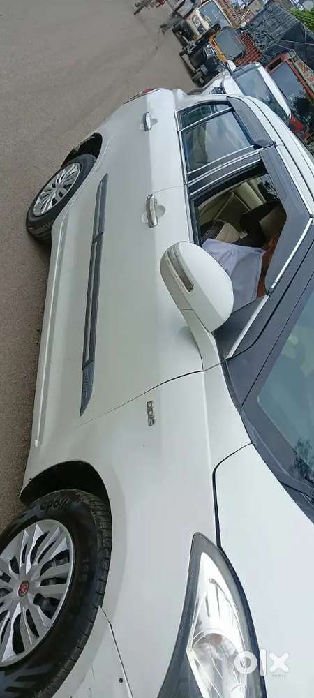 Maruti Suzuki Dzire 2014 Diesel 14000 Km Driven