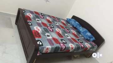 Cot cheap bed olx