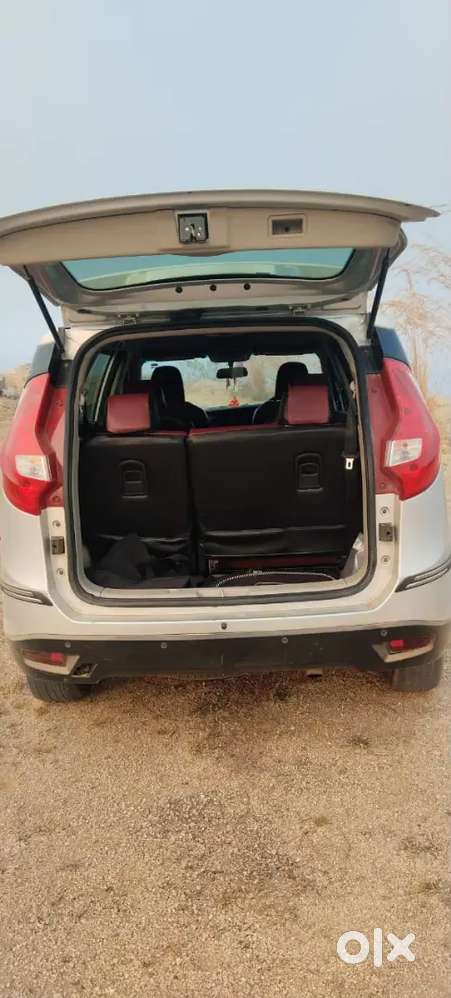 Mahindra Marazzo Diesel 2019