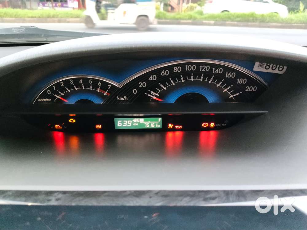 Toyota Etios Liva V Limited, 2016, Petrol