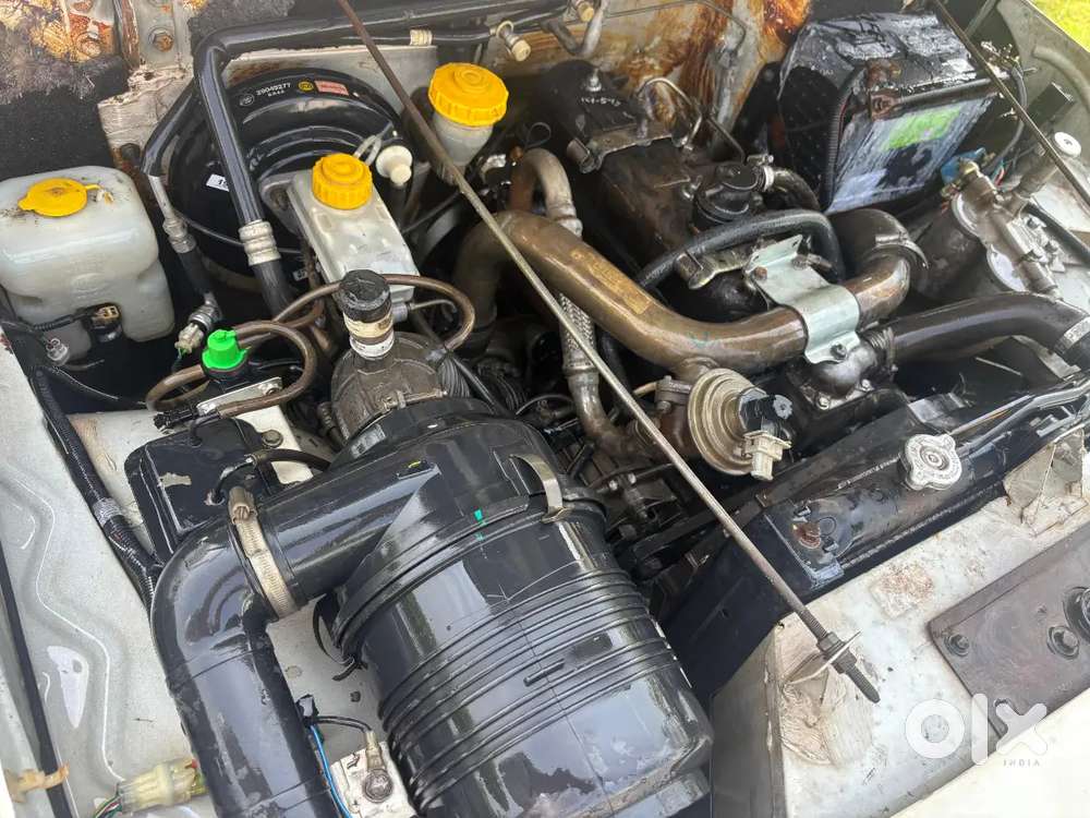 Bolero Xl 2wd 9 Seater