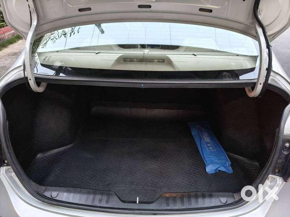 Maruti Suzuki Ciaz Zxi Plus, 2017, Petrol