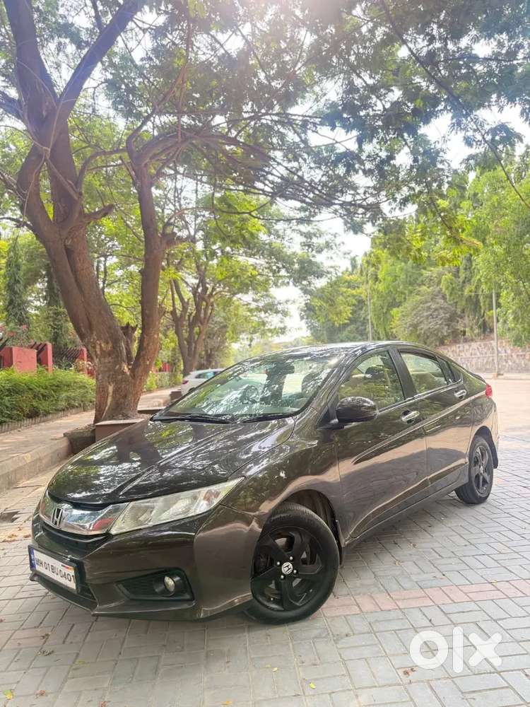 Honda City V