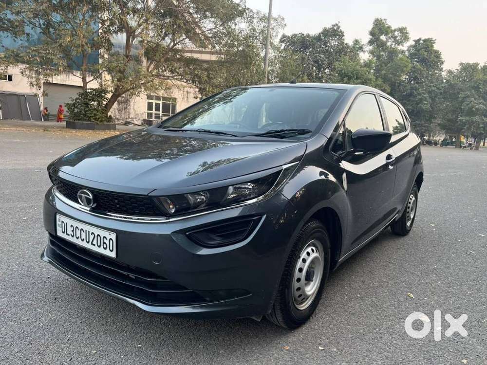 Tata Altroz 1.2 Xe, 2021, Petrol